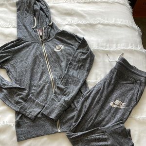 Nike Jogger Set
